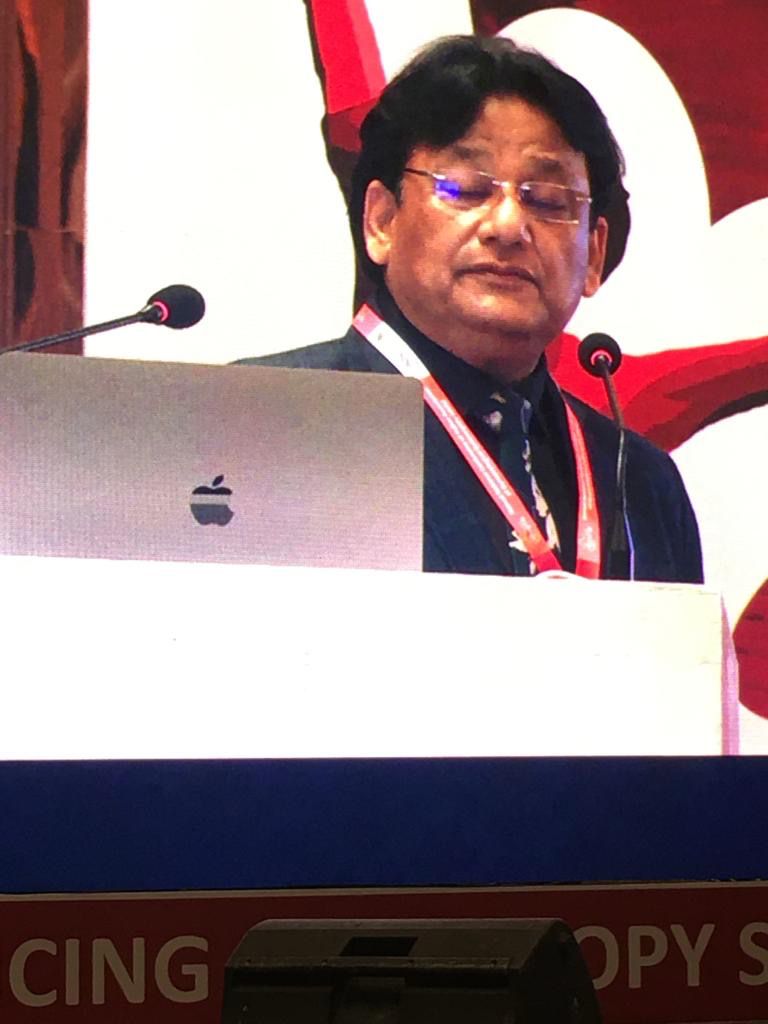 Hysteroscopy Surgeon in Dwarka: What Patients Should Know